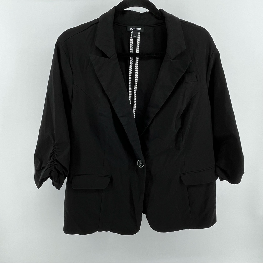Torrid Blazer Womens 0 L Black Button Peak Lapel Jacket Ruched 3/4 Sleeve Office